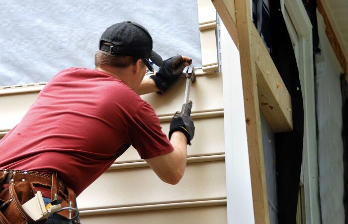 Cost to replace one piece of vinyl siding